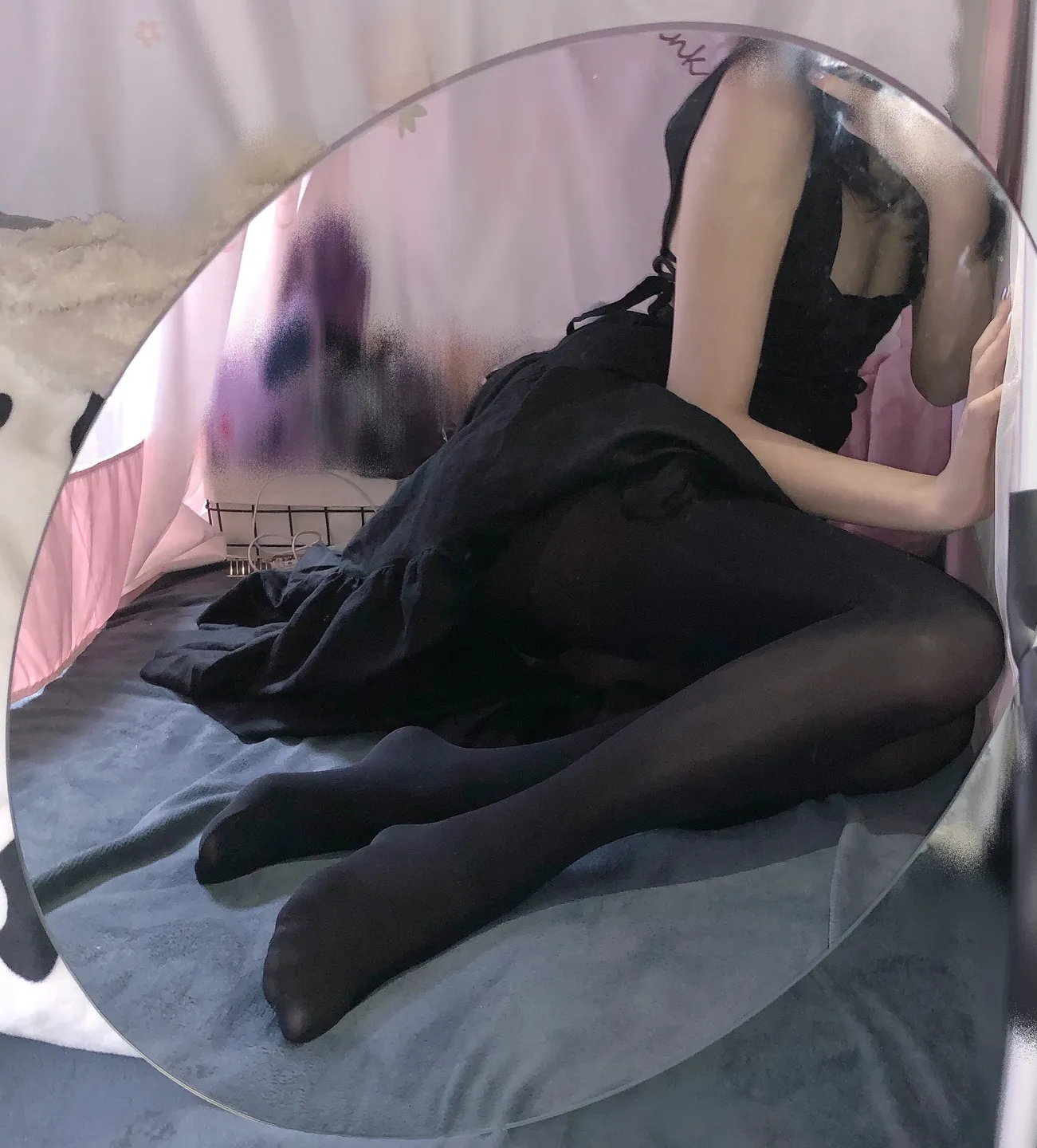 91tutu.cc@000 05_禅院熏_熏仔_早期微博零散套图_493P_15V_589_28_MB-191.webp