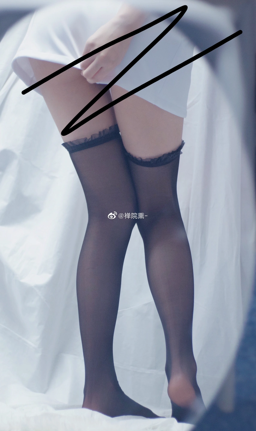 91tutu.cc@000 05_禅院熏_熏仔_早期微博零散套图_493P_15V_589_28_MB-231.webp