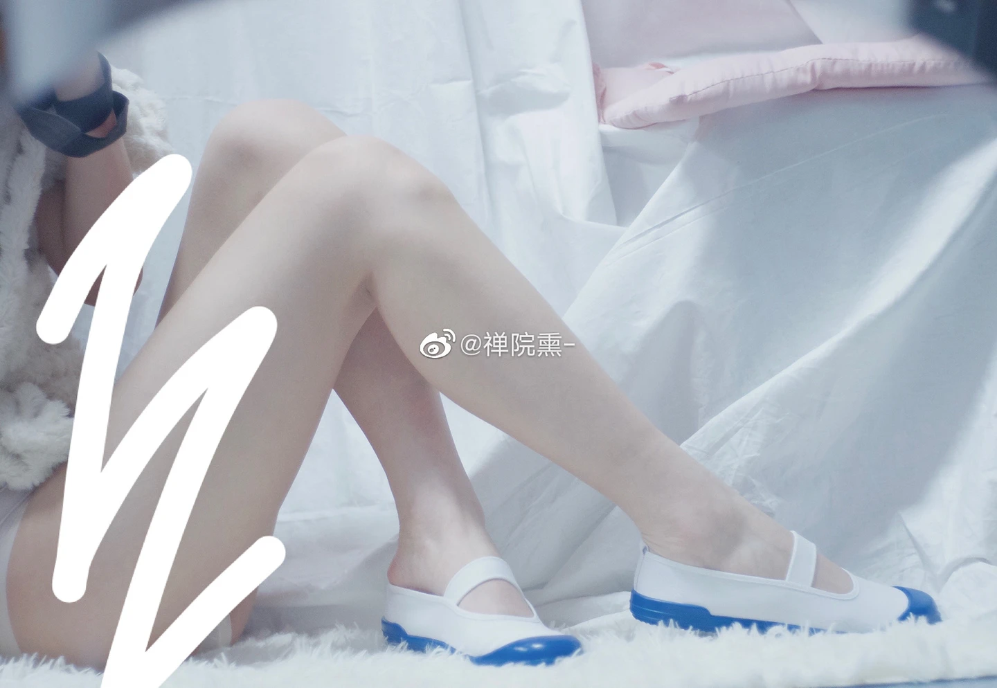 91tutu.cc@000 05_禅院熏_熏仔_早期微博零散套图_493P_15V_589_28_MB-389.webp