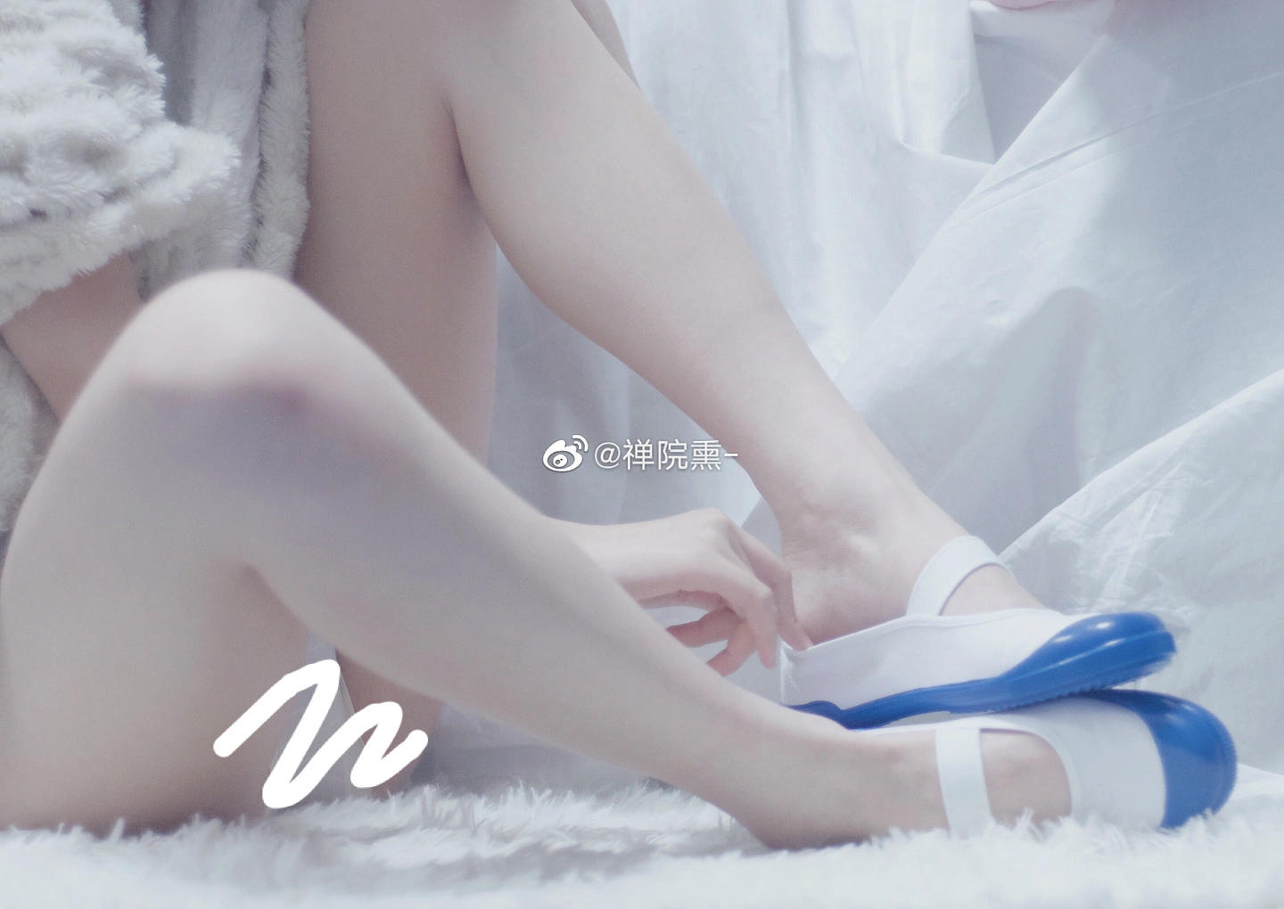 91tutu.cc@000 05_禅院熏_熏仔_早期微博零散套图_493P_15V_589_28_MB-419.webp