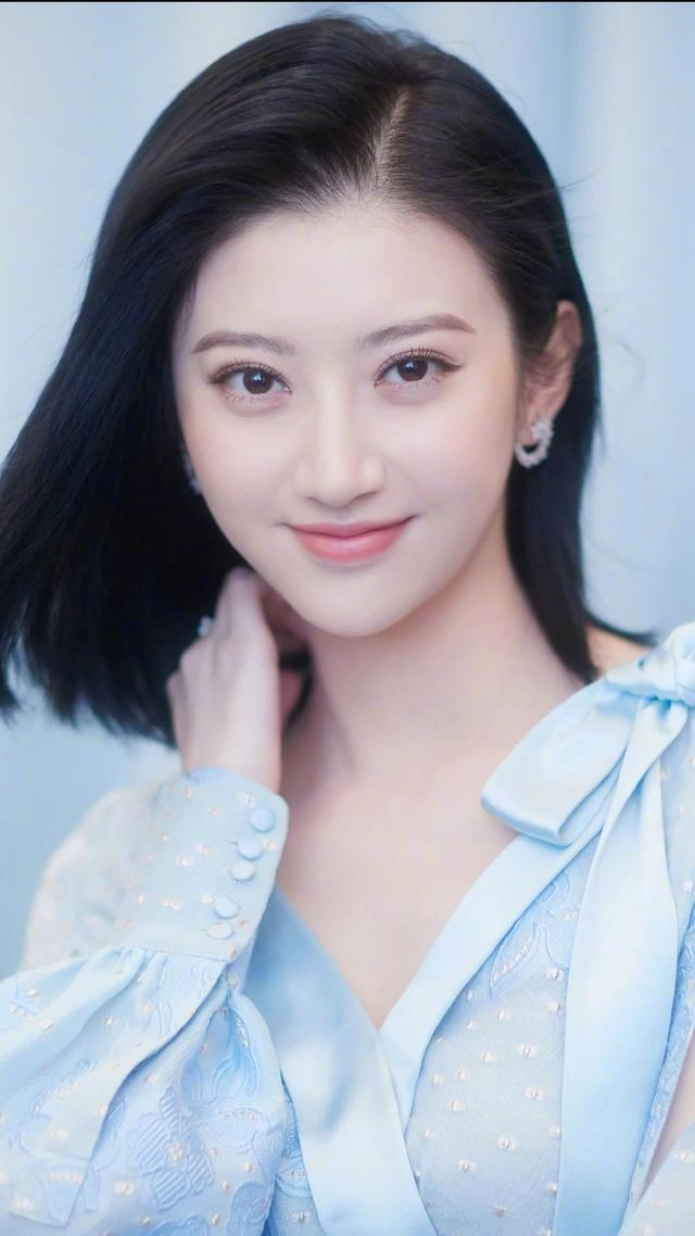 91tutu.cc@02-写真集套图-004.webp
