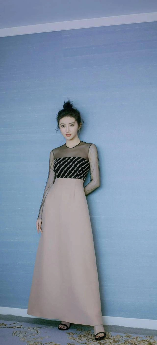 91tutu.cc@02-写真集套图-007.webp