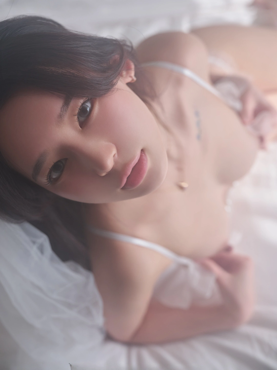 91tutu.cc@ARTGRAVIA-077.webp