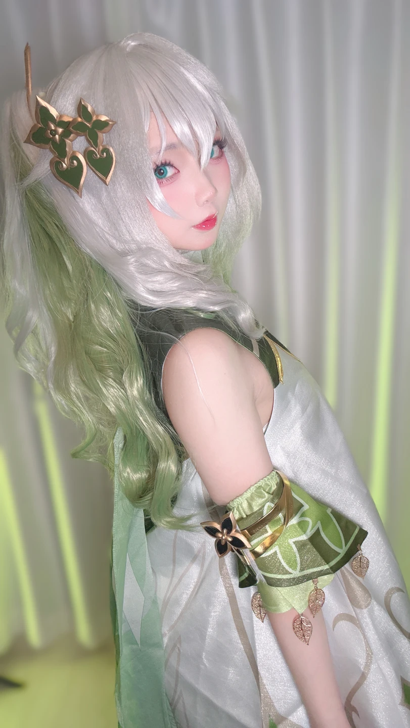 91tutu.cc@ChuChu♡MAGIC _🎂🎉【誕生日記念】原⚫︎くじ🎂🎉_ナヒーダ写真集_82P,1V_1_78GB-021.webp