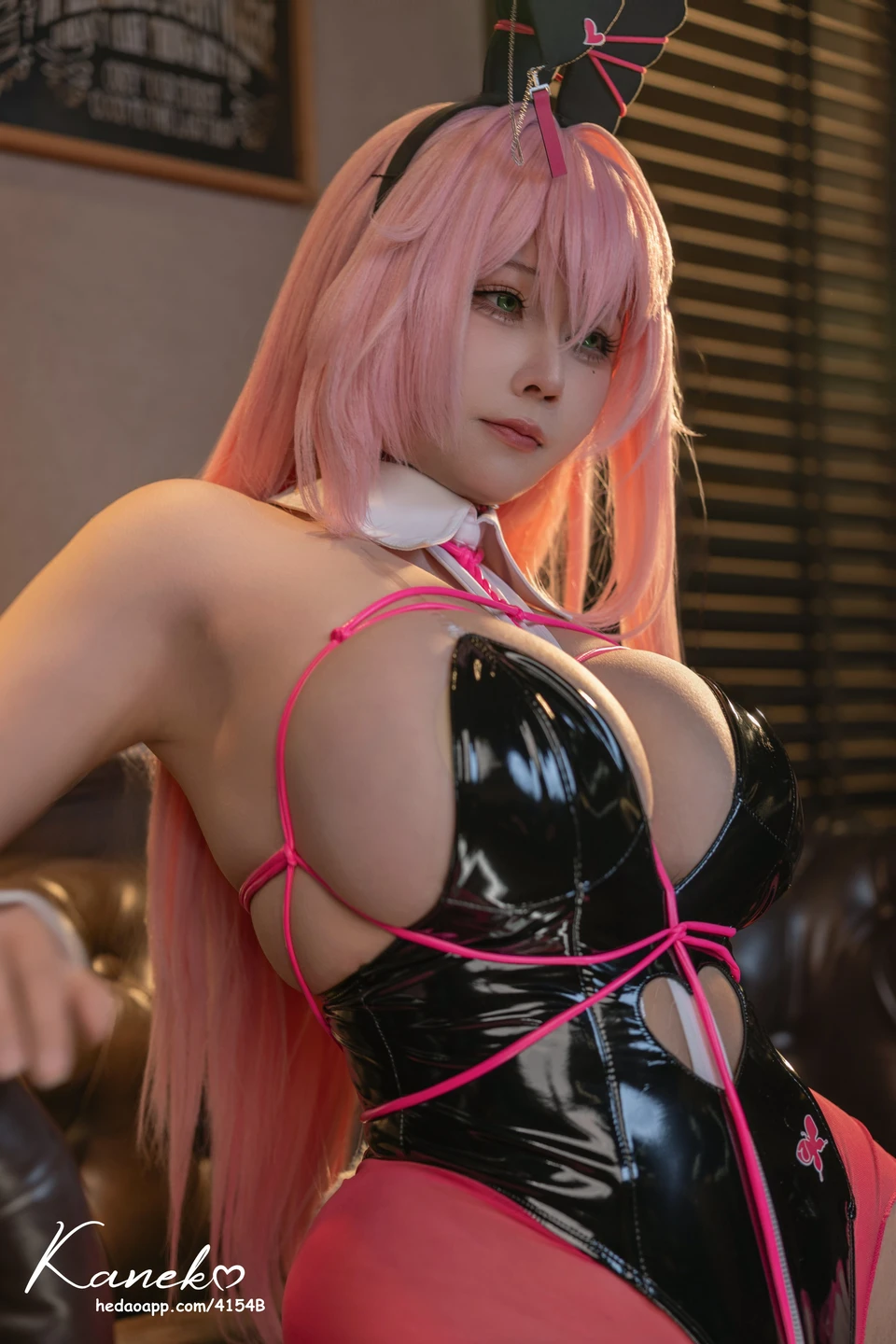 91tutu.cc@KANEKO_咔喵 - NIKKE 薇尔维特 兔女郎-016.webp