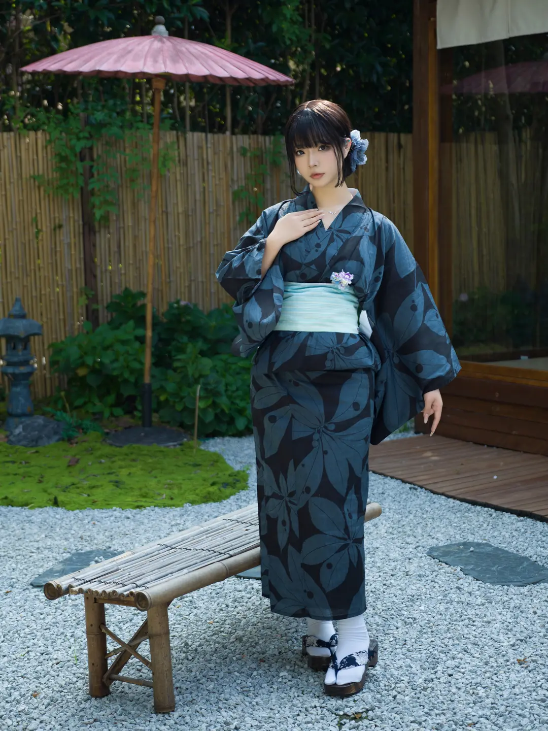 yuuhui玉汇 – NO.042 2024 Vol.01 庭院里的宠儿 [117P+3V／2.08GB]